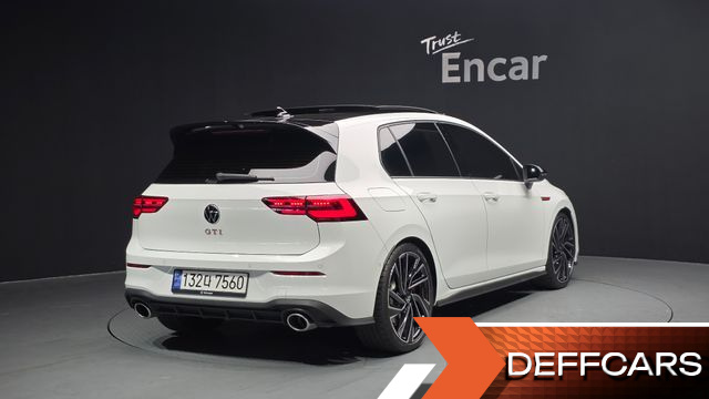 Volkswagen GOLF 2.0 GTI купить на сайте DeffCars