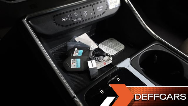 Kia CARNIVAL HEV 9seater Signature купить на сайте DeffCars