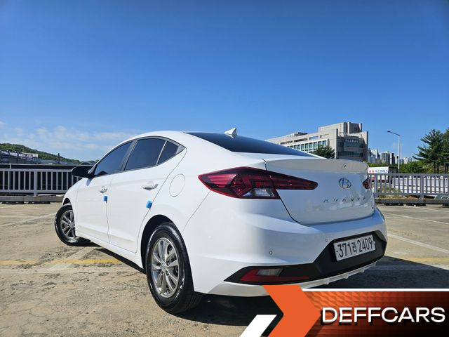 Hyundai AVANTE 1.6 Smart купить на сайте DeffCars