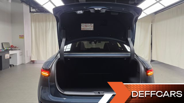 Toyota CROWN 2.5 4WD Hybrid купить на сайте DeffCars