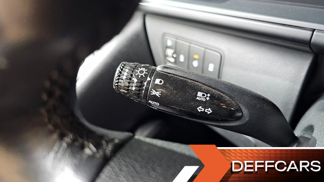 Hyundai STARIA Cargo 5-Seater Modern купить на сайте DeffCars