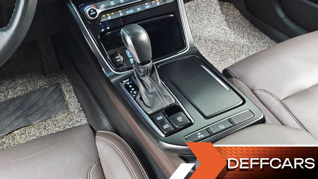 Hyundai GRANDEUR Premium купить на сайте DeffCars
