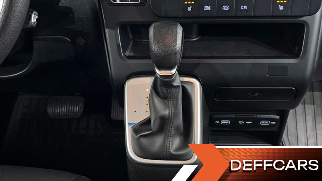 Hyundai STARIA Cargo 5-Seater Smart купить на сайте DeffCars