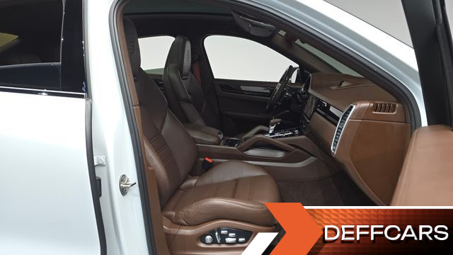 Porsche CAYENNE 3.0 E-Hybrid Coupe купить на сайте DeffCars