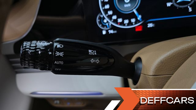 Hyundai GRANDEUR 3.3 Calligraphy купить на сайте DeffCars