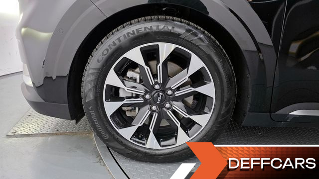 Kia CARNIVAL 9-Seater Signature купить на сайте DeffCars