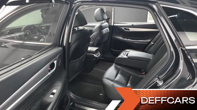 Hyundai GRANDEUR 2.5 Calligraphy купить на сайте DeffCars
