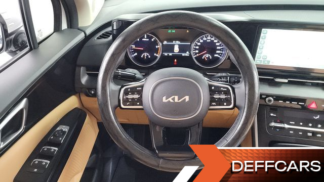 Kia CARNIVAL 9-Seater Prestige купить на сайте DeffCars
