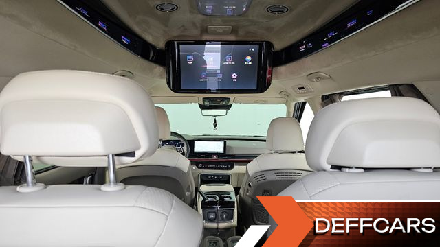 Kia CARNIVAL Gasoline 7-Seater Hi Limousine Signature купить на сайте DeffCars