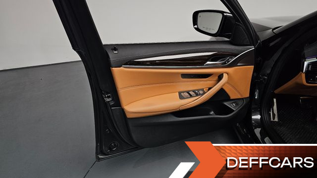 BMW 5-SERIES 520i M Sport купить на сайте DeffCars