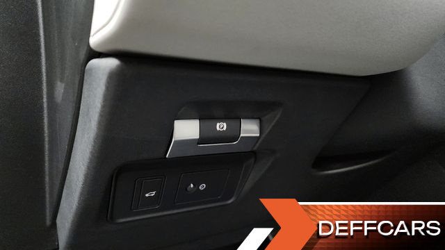 Land Rover RANGE ROVER EVOQUE P250 R-Dynamic SE купить на сайте DeffCars