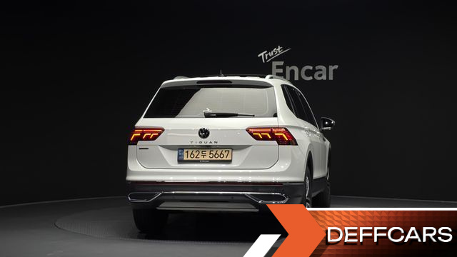 Volkswagen TIGUAN 2.0 TSI Prestige купить на сайте DeffCars