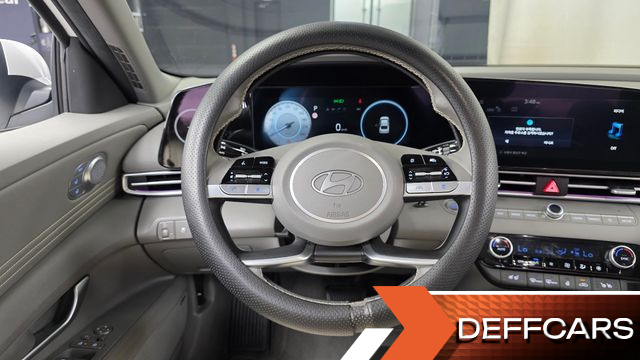 Hyundai AVANTE 1.6 Inspiration купить на сайте DeffCars