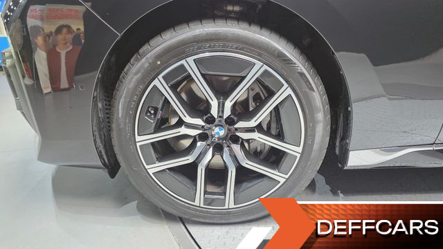 BMW 7-SERIES 740i xDrive M Sport купить на сайте DeffCars