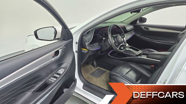 Hyundai GRANDEUR 2.5 Calligraphy купить на сайте DeffCars