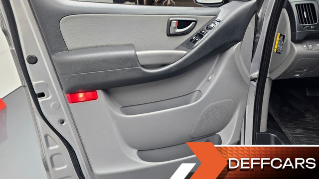 Hyundai STAREX Van 5-Seater Modern купить на сайте DeffCars