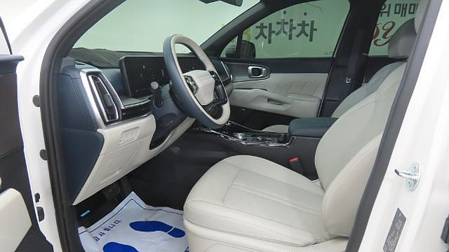 Kia SORENTO HEV 1.6 2WD Noblesse купить на сайте DeffCars