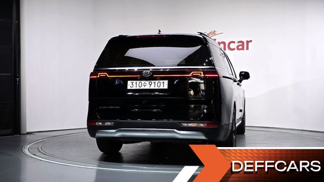 Kia CARNIVAL Diesel 9-Seater Signature купить на сайте DeffCars