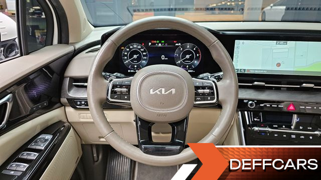 Kia CARNIVAL 9-Seater Signature купить на сайте DeffCars