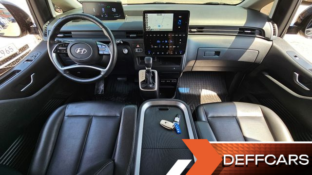Hyundai STARIA Cargo 5-Seater Modern купить на сайте DeffCars