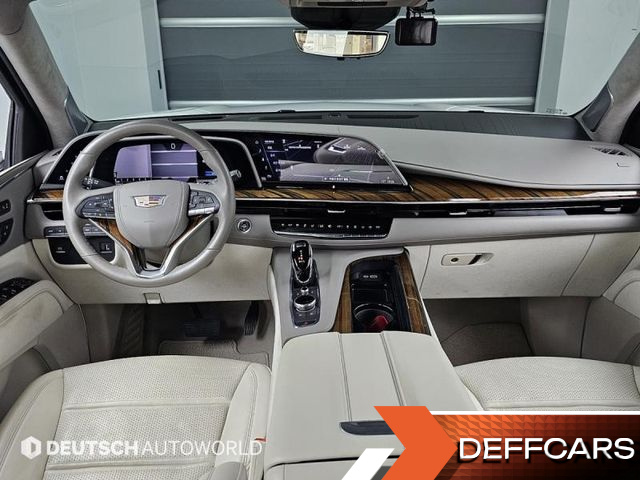 Cadillac ESCALADE 6.2 Sports Platinum купить на сайте DeffCars