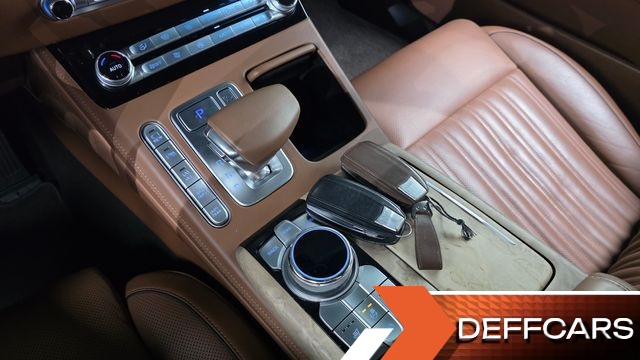Genesis G90 3.3 T AWD Premium купить на сайте DeffCars