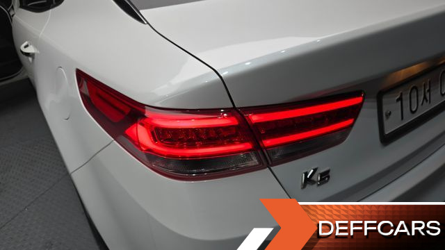 Kia K5 2.0 MX Prestige купить на сайте DeffCars