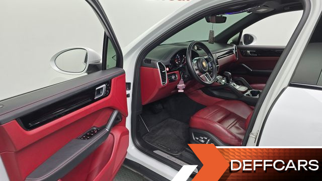 Porsche CAYENNE 3.0 купить на сайте DeffCars