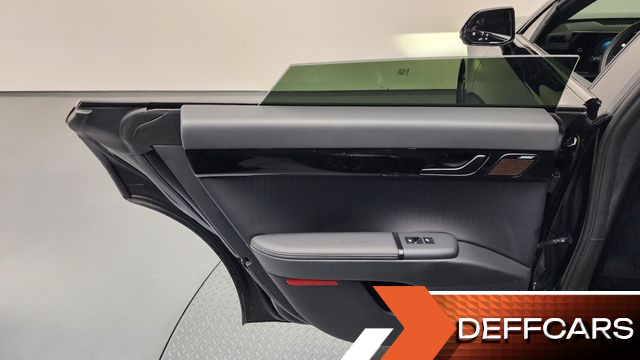 Hyundai GRANDEUR 2,5 Gasoline 2WD Calligraphy купить на сайте DeffCars