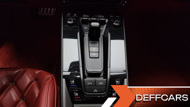 Porsche 911 Carrera 4 GTS Cabriolet купить на сайте DeffCars