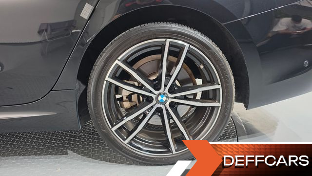 BMW 3-SERIES 330e M Sport купить на сайте DeffCars