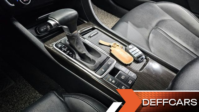 Kia K5 2.0 Noblesse купить на сайте DeffCars