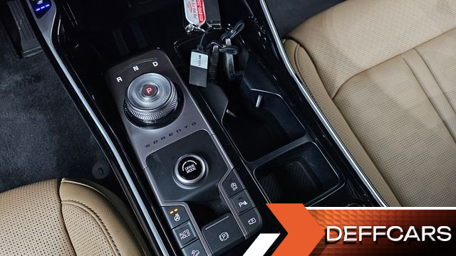 Kia SORENTO Gasoline 2.5T 2WD Noblesse купить на сайте DeffCars