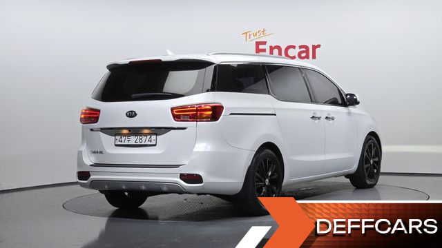 Kia CARNIVAL 9-Seater Noblesse купить на сайте DeffCars