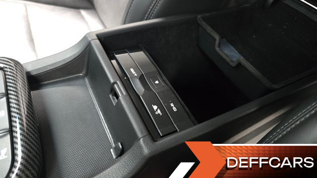 Hyundai GRANDEUR 3.0 Exclusive Special купить на сайте DeffCars