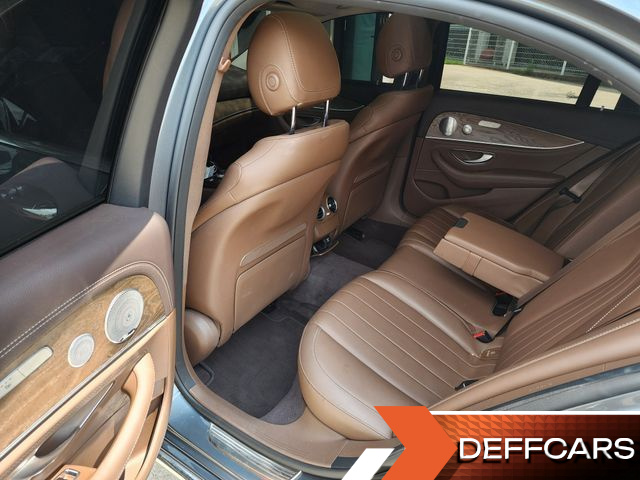 Mercedes E-CLASS E300 4MATIC Exclusive купить на сайте DeffCars