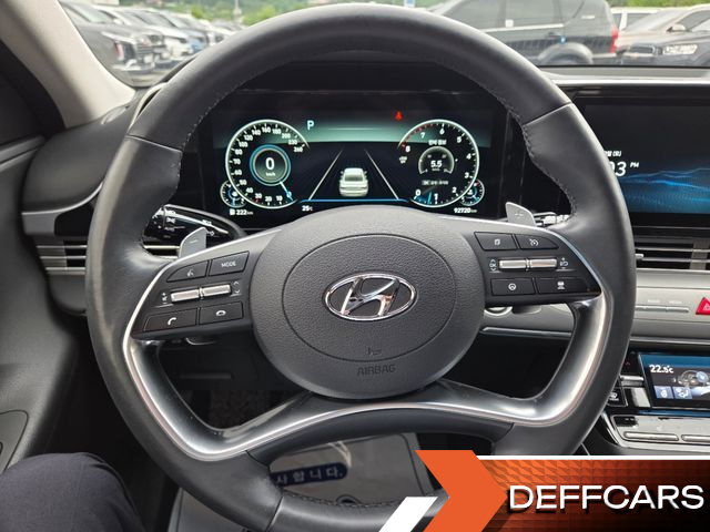 Hyundai GRANDEUR 2.5 Premium Choice купить на сайте DeffCars
