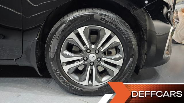 Kia CARNIVAL 9-Seater Luxury купить на сайте DeffCars