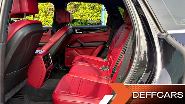 Porsche CAYENNE 3.0 купить на сайте DeffCars