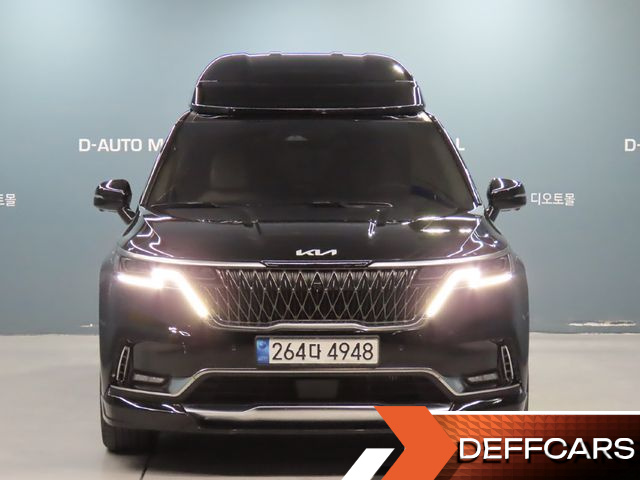 Kia CARNIVAL 7-Seater Hi-Limousine Signature купить на сайте DeffCars