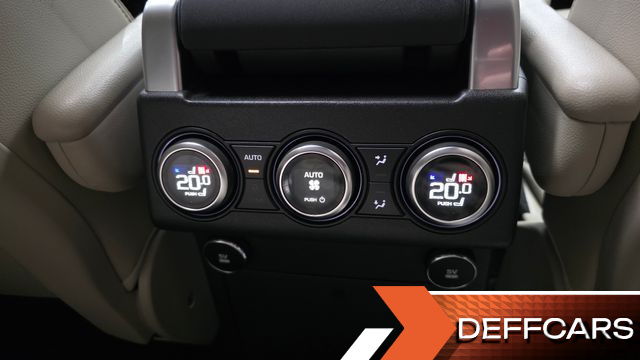 Land Rover DISCOVERY 3.0 SD6 HSE купить на сайте DeffCars