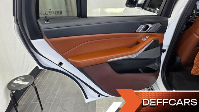 BMW X7 xDrive 40i M Sport 7STR купить на сайте DeffCars