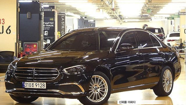 Mercedes E-CLASS E220d 4MATIC Exclusive купить на сайте DeffCars