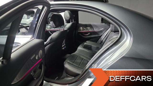 Mercedes E-CLASS E350 4MATIC AMG Line купить на сайте DeffCars