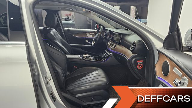 Mercedes E-CLASS E220d 4MATIC Exclusive купить на сайте DeffCars