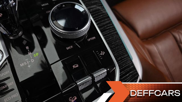 BMW X7 xDrive 40i M Sport 6STR купить на сайте DeffCars