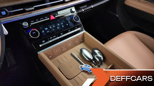 Hyundai SANTAFE HEV 1.6 2WD Calligraphy купить на сайте DeffCars