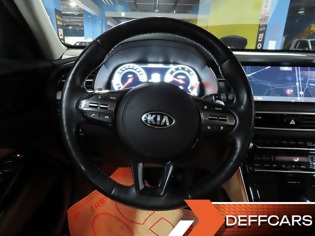Kia K7 2.5 GDI Noblesse купить на сайте DeffCars