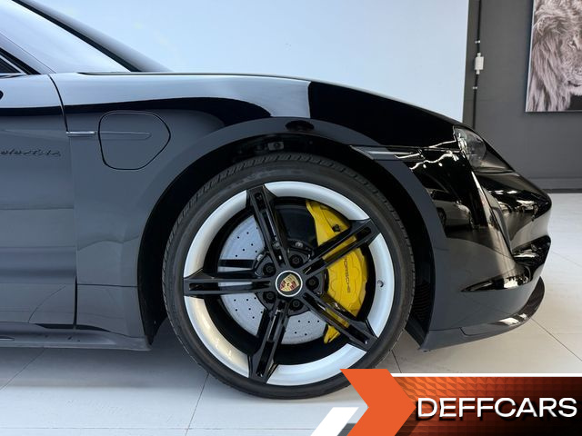 Porsche TAYCAN Turbo S купить на сайте DeffCars