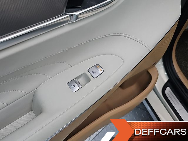Hyundai GRANDEUR 3.3 Calligraphy купить на сайте DeffCars